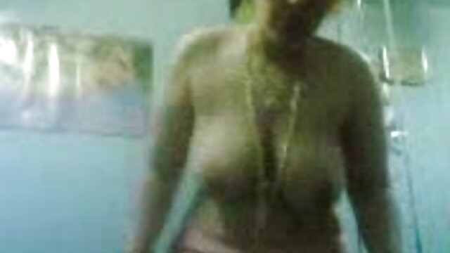 彼女が押される彼女の大規模な品揃えのメーカーと壊しコックのベッド x ビデオ 鈴木 一徹